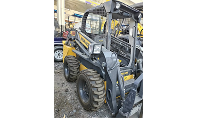 Minicargador New Holland L318 Nuevo